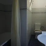 Nicholas Waves * Lardos