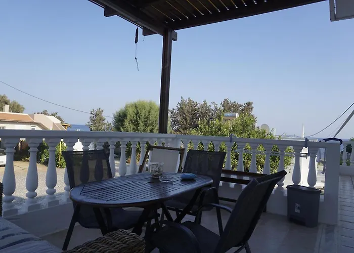 Nicholas Waves アパート *