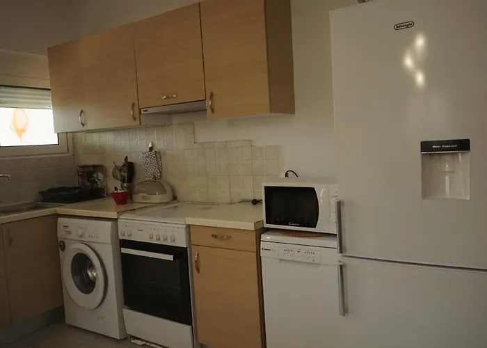 Nicholas Waves شقة لاردوس