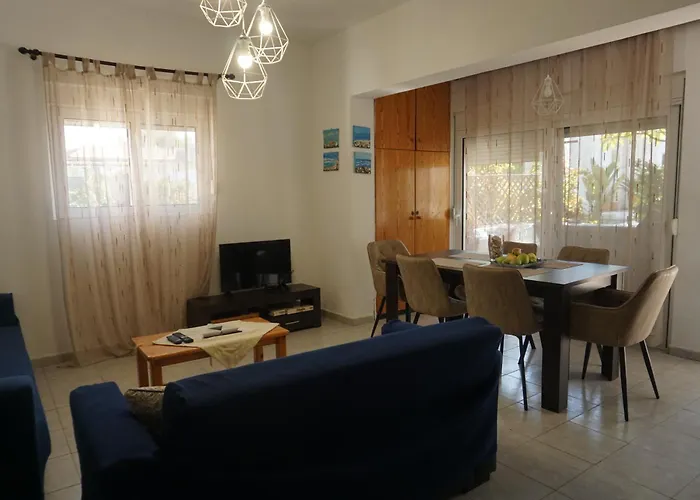 Nicholas Waves לרדוס